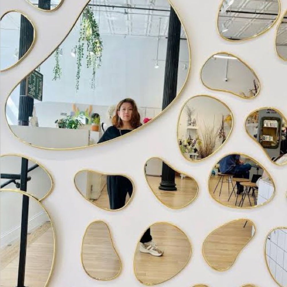 NIB - Umbra HUBBA PEBBLE WALL MIRRORS, SET OF 3